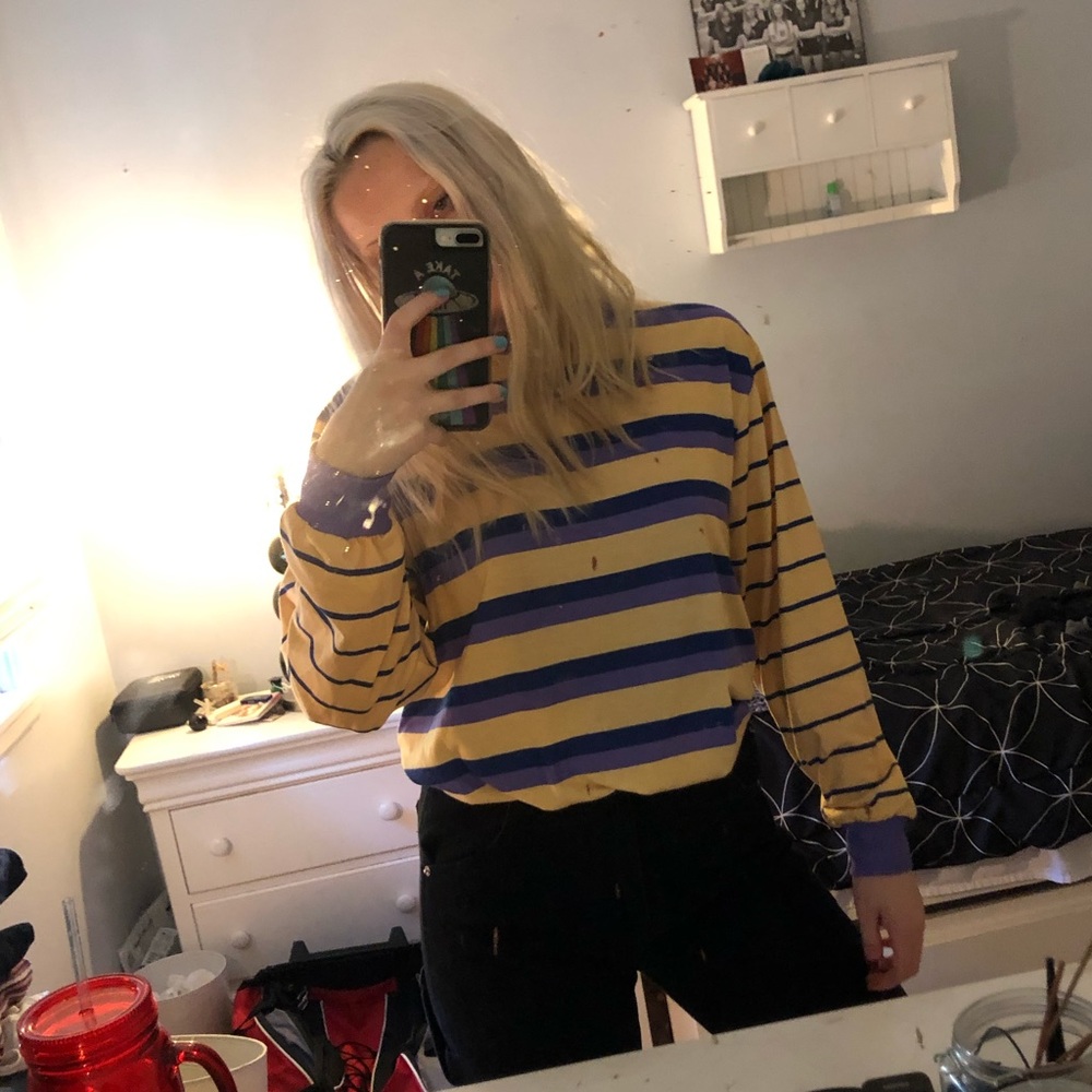 dELIA*s STRIPED TOP!!!